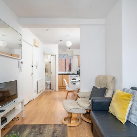 Carnaby & Oxford Street - Central Soho - One Bedroom - Double Bed & Sofabed Londyn Zewnętrze zdjęcie