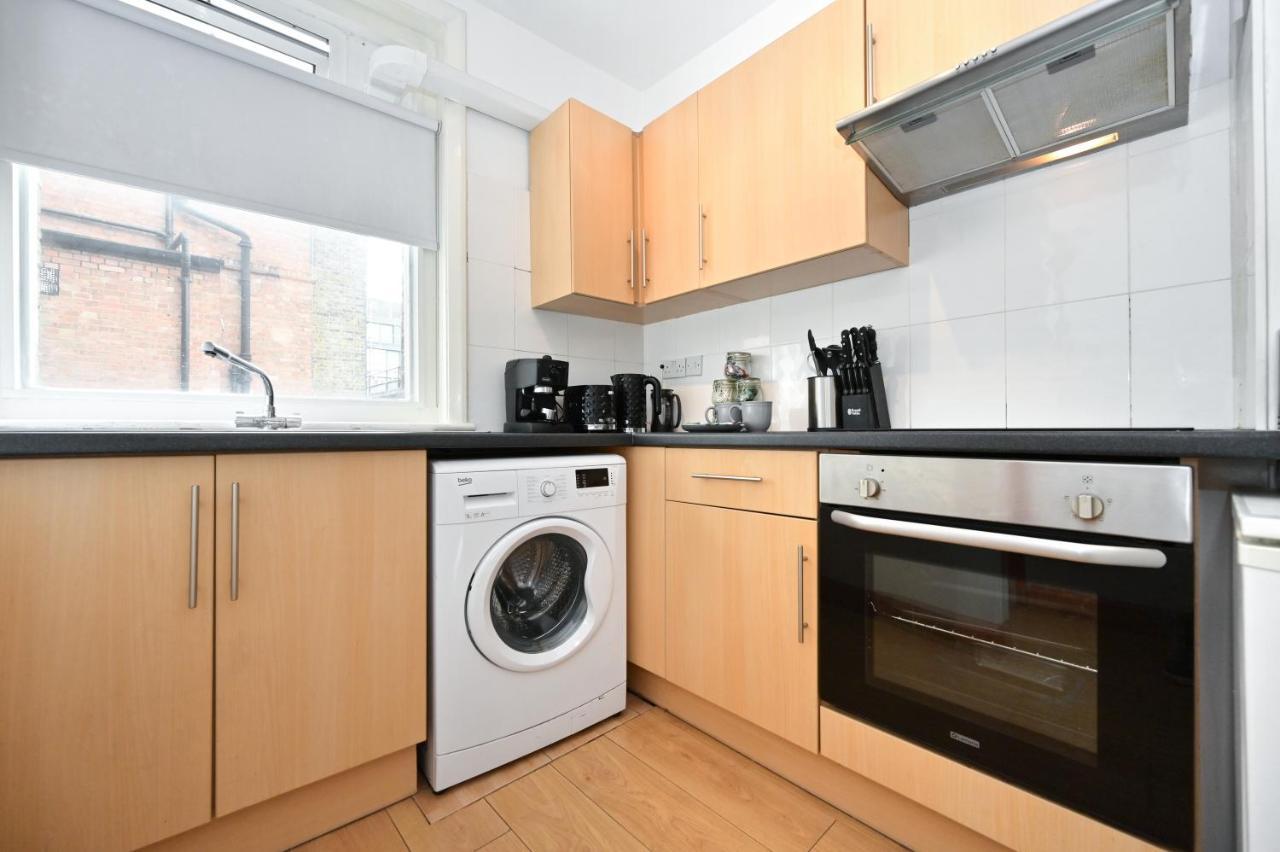 Carnaby & Oxford Street - Central Soho - One Bedroom - Double Bed & Sofabed Londyn Zewnętrze zdjęcie