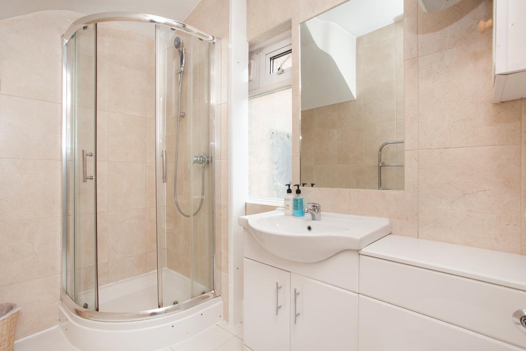 Carnaby & Oxford Street - Central Soho - One Bedroom - Double Bed & Sofabed Londyn Zewnętrze zdjęcie